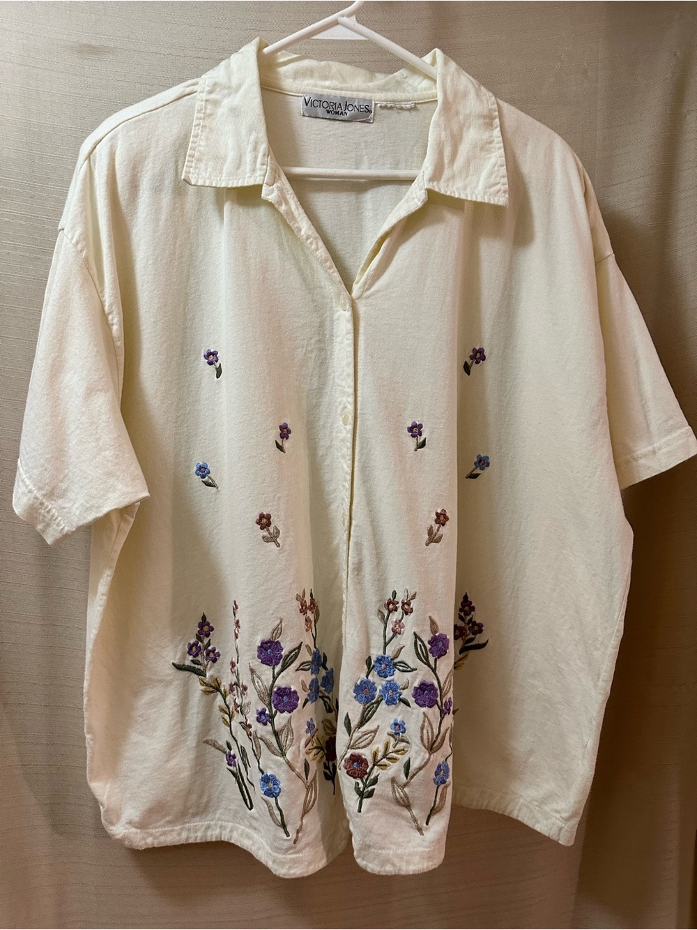 Victoria Jones Floral Embroidered Button Front Top Plus Size 2X Y2K